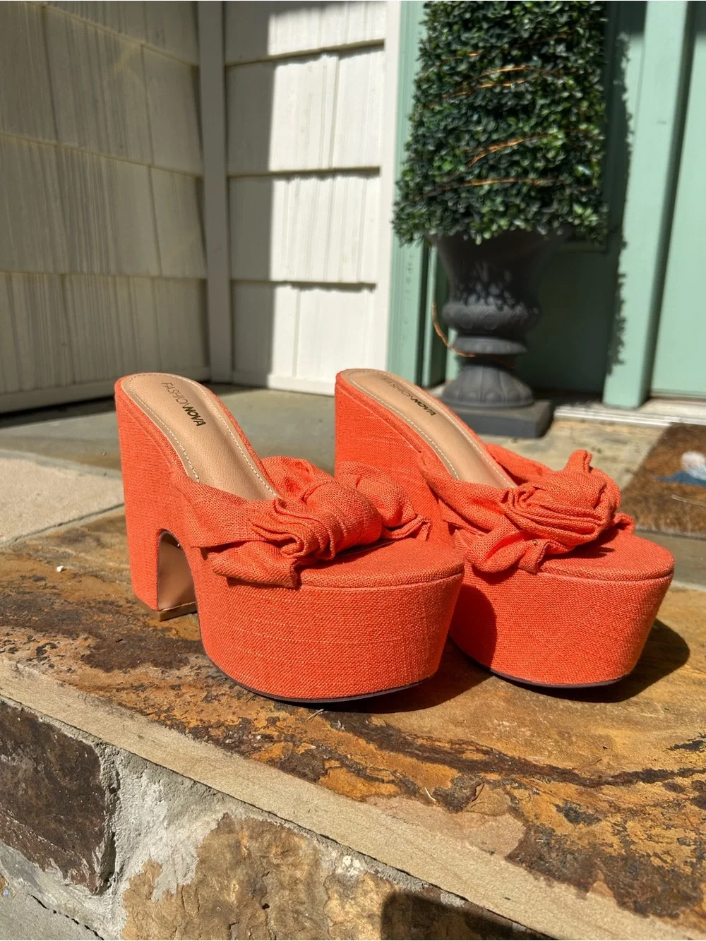 Fashion Nova Orange Knotted Platform Mules - Picture 1 of 7